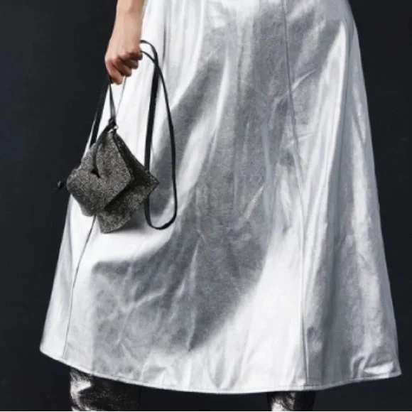 JULES KAE BOLD SHINY SILVER MIDI DRESS W/O-RING FRONT DETAIL AND SIDE CUTOUTS S - Picture 8 of 9